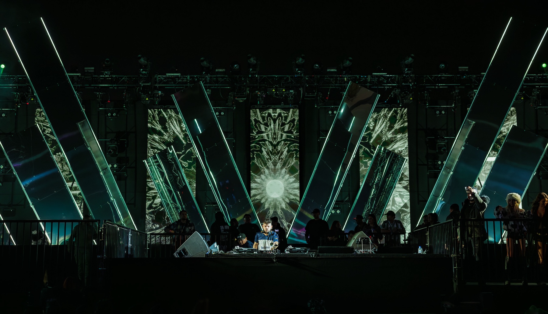The Looking Glass Stage Beyond Wonderland So Cal 2025 by Lucid Creates