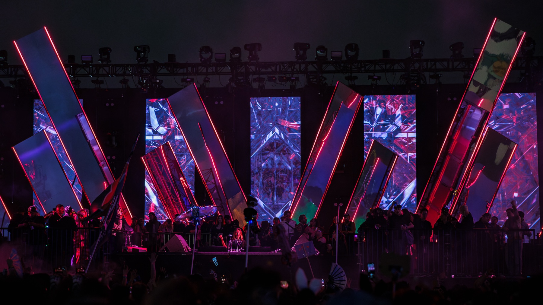 The Looking Glass Stage Beyond Wonderland So Cal 2025 by Lucid Creates